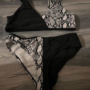 SHEIN Black Bikini with Bold Design